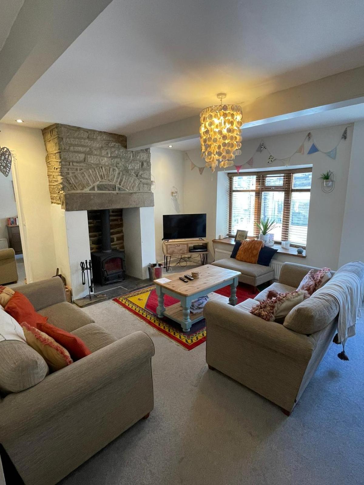 Wuthering Cottage - Central, Stylish, Cosy, Comfy Haworth Bagian luar foto